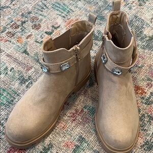Steve Madden Tan Kids Boots with Gem Details